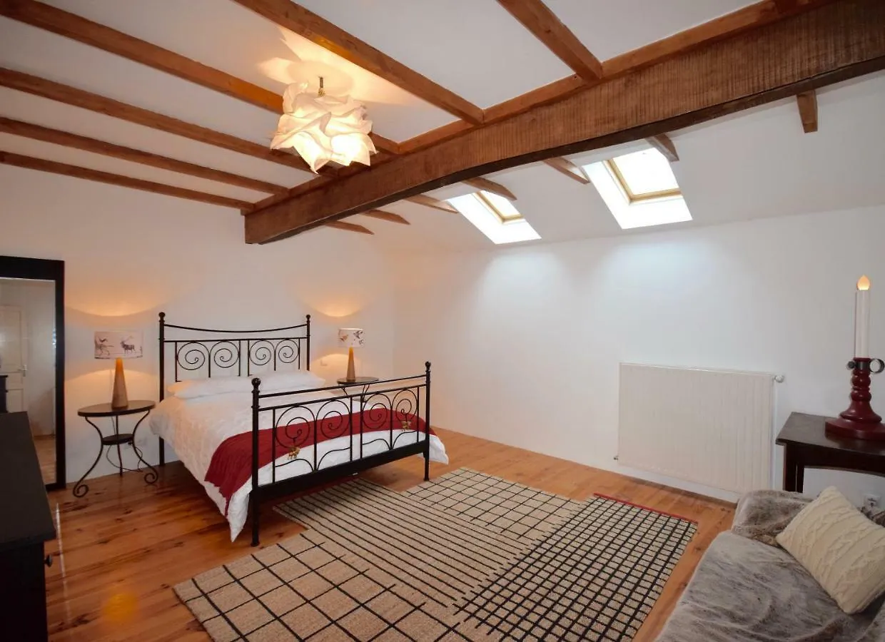 Hôtel Le Peyre à Caumont  France